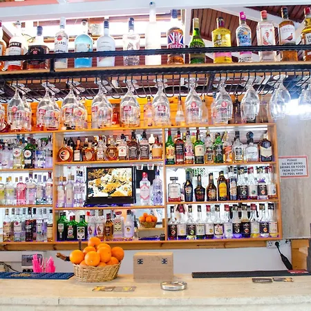 Dilhan 酒店 马尔马里斯